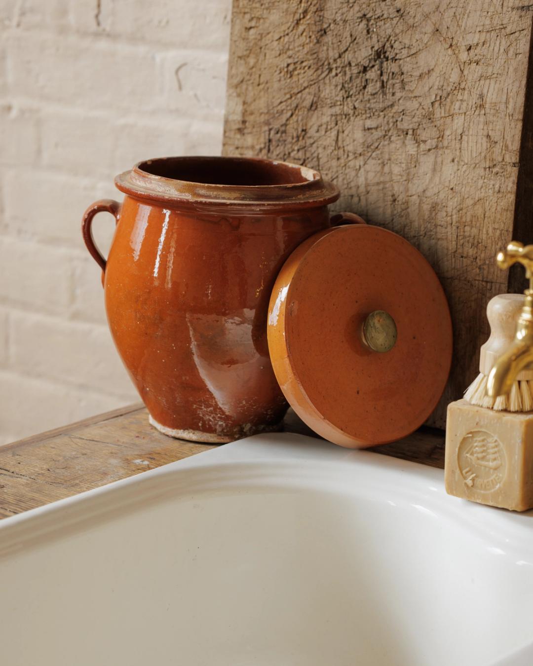 L'orange Pot with Lid