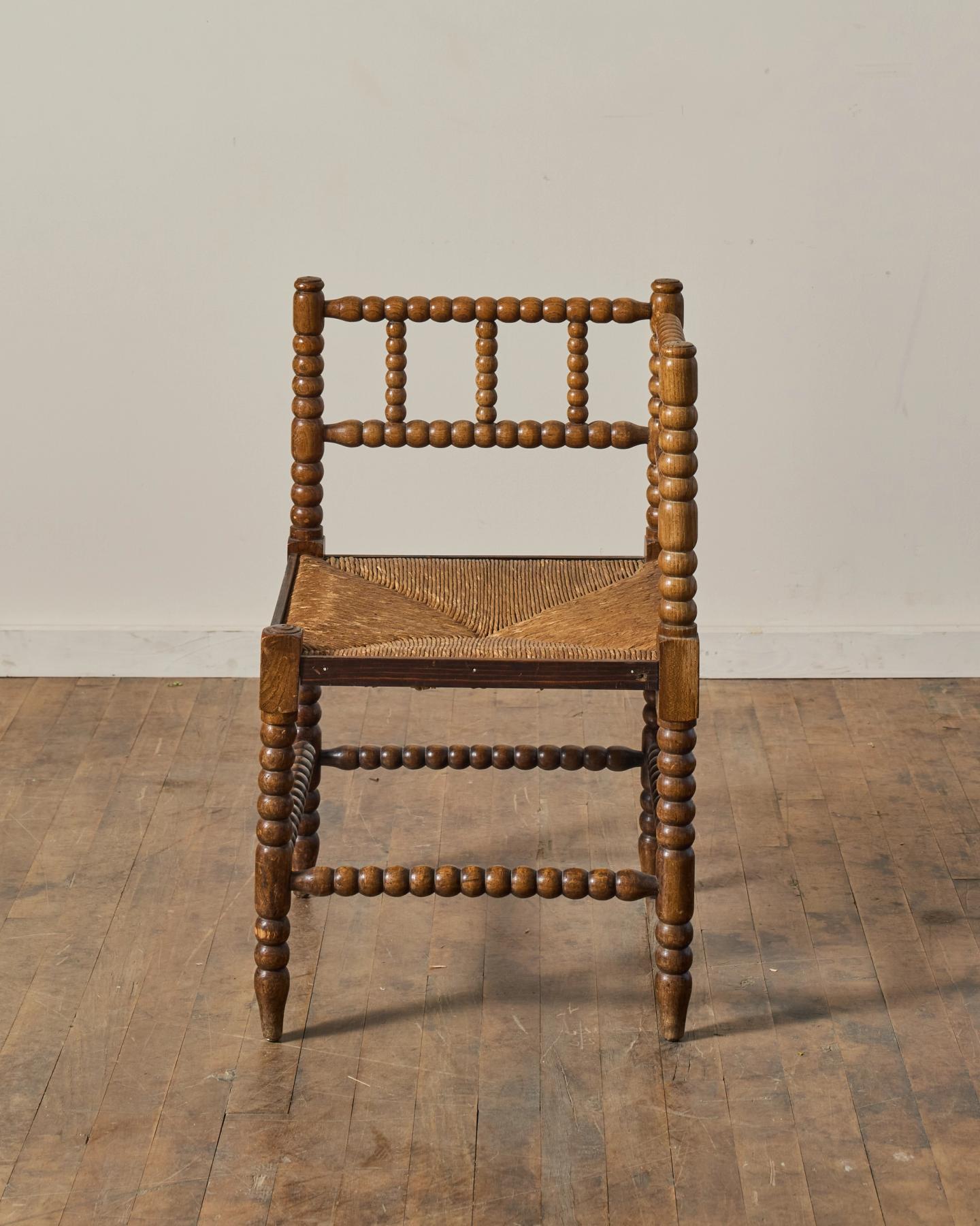 Bobbin Corner Chair