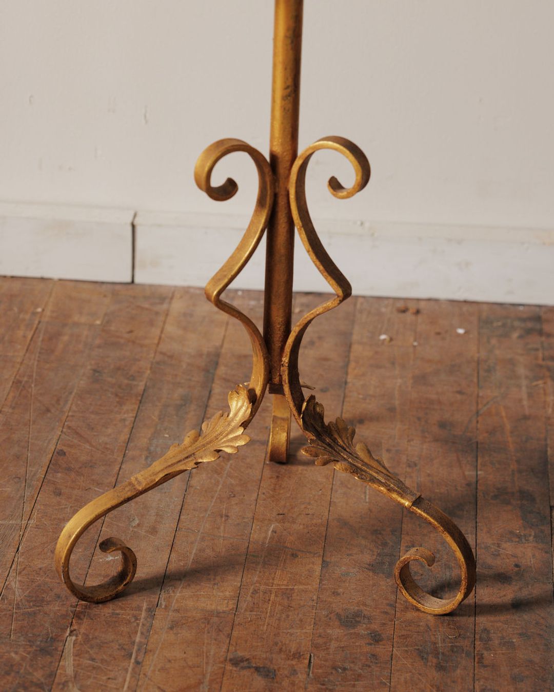 Spanish Martini Table - Gold