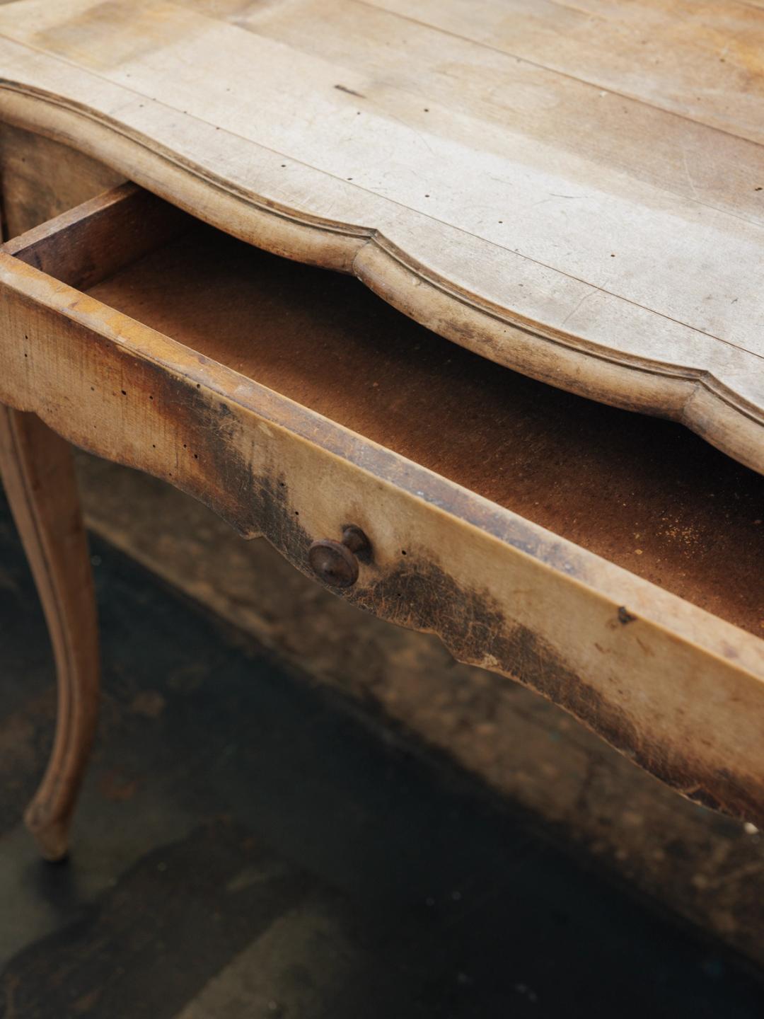 Scalloped Table