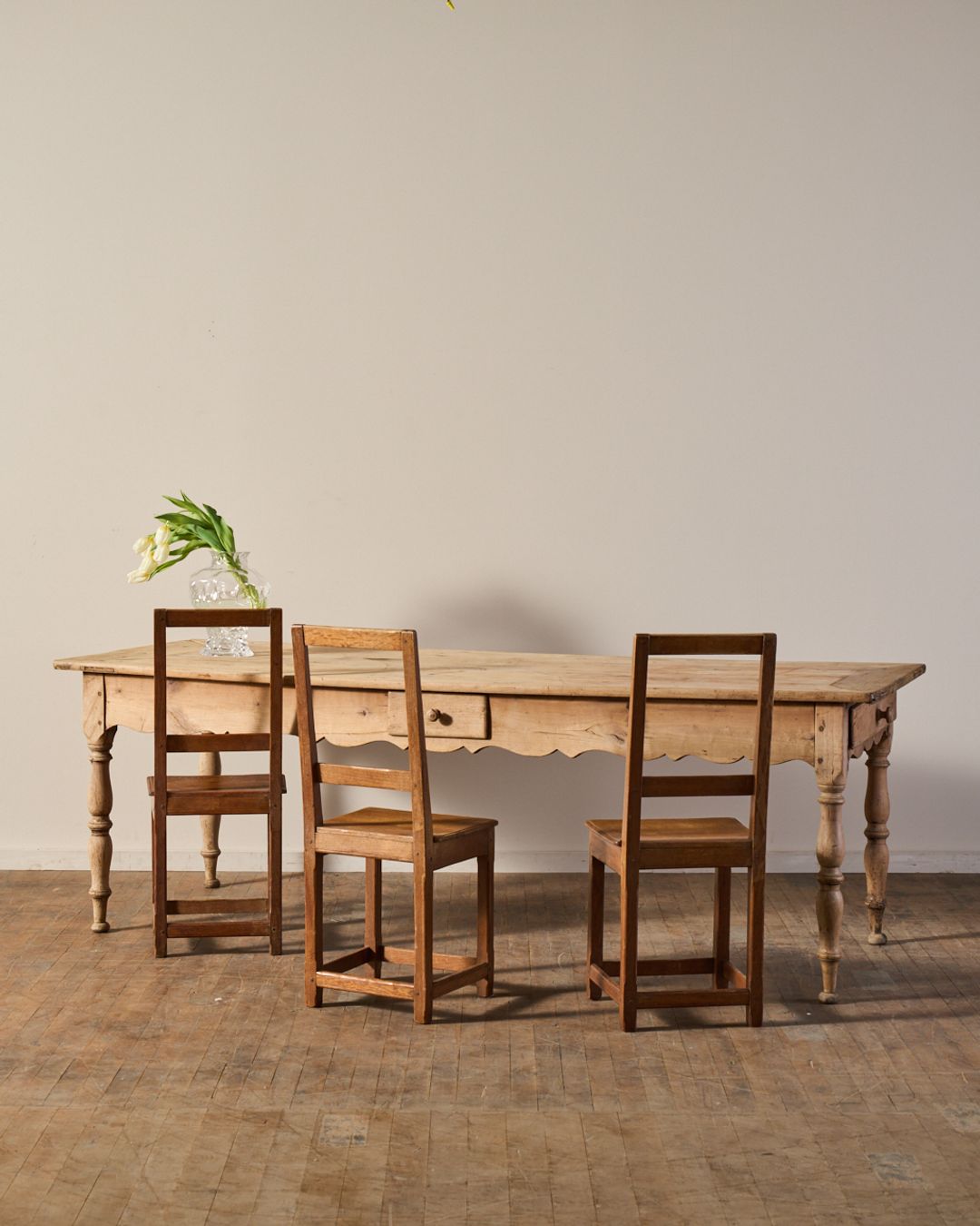 19th c. Scalloped Farm Table
