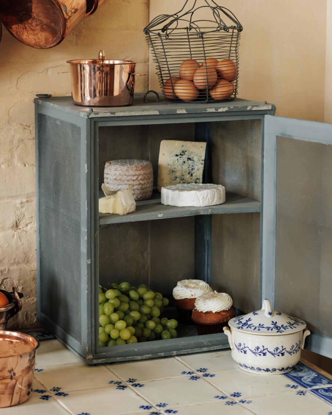 Saint Uze Sugar Pot