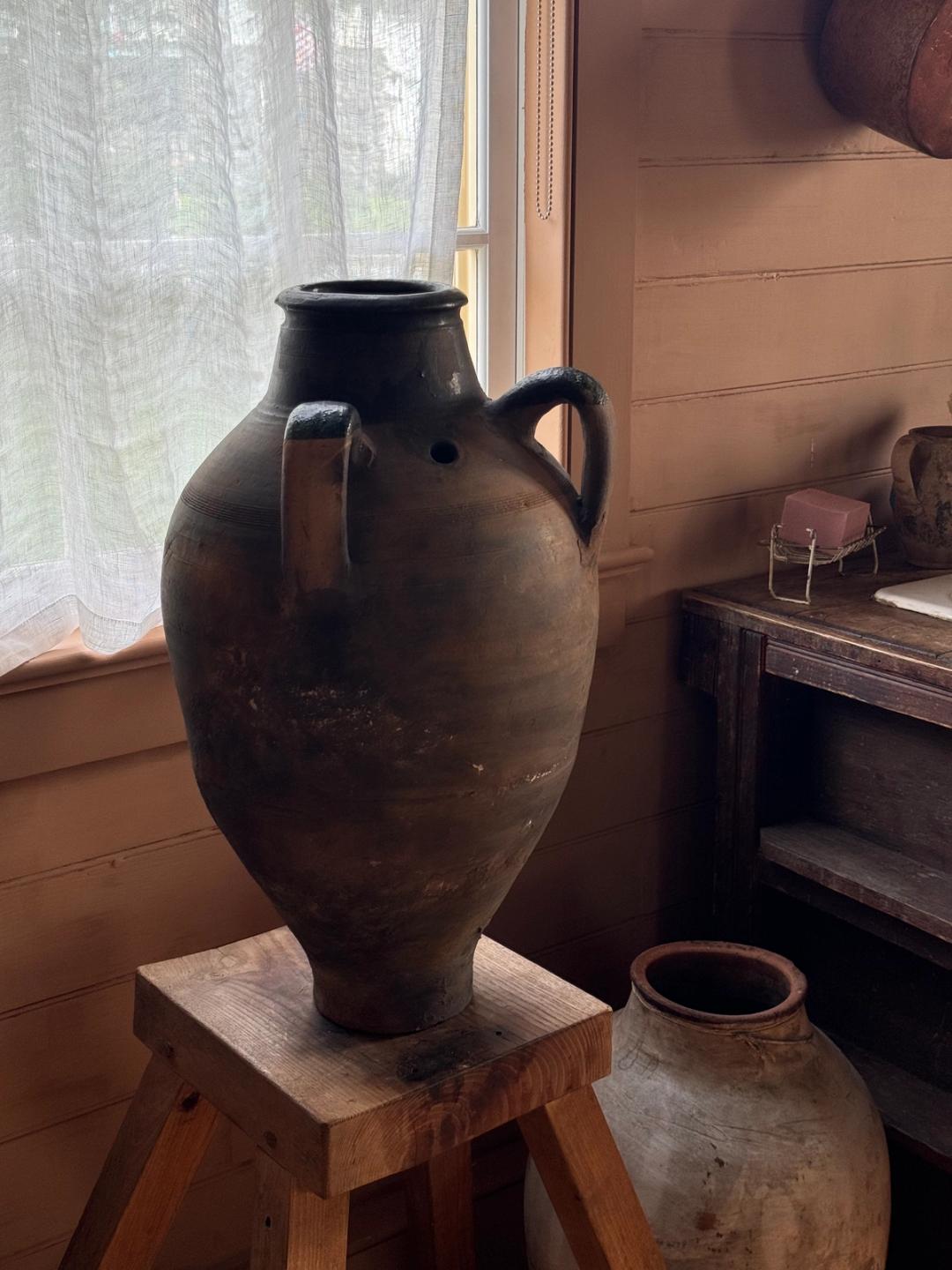 Green Drip Turkish Oil Jar