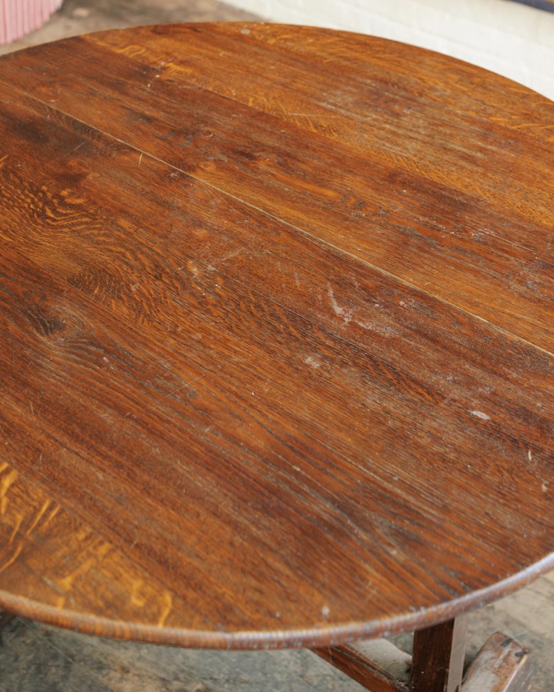 French Vineyard Table