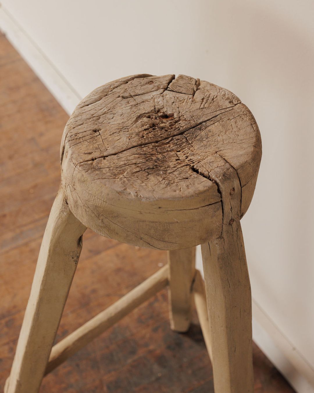Spanish Primitive Stool