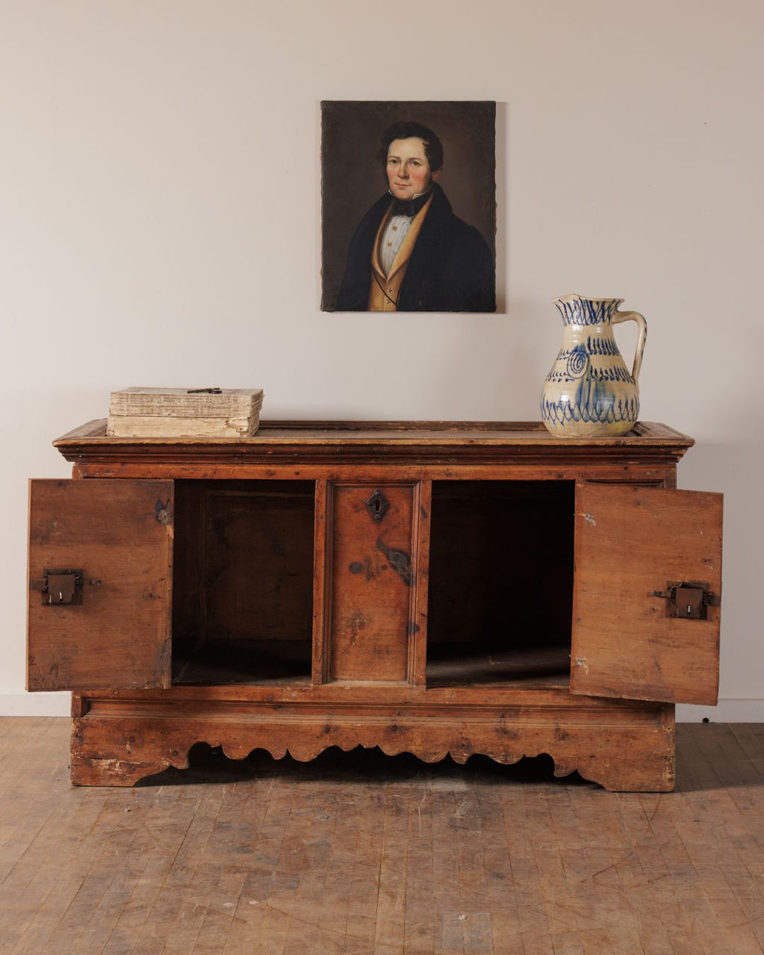 18th c. Sideboard
