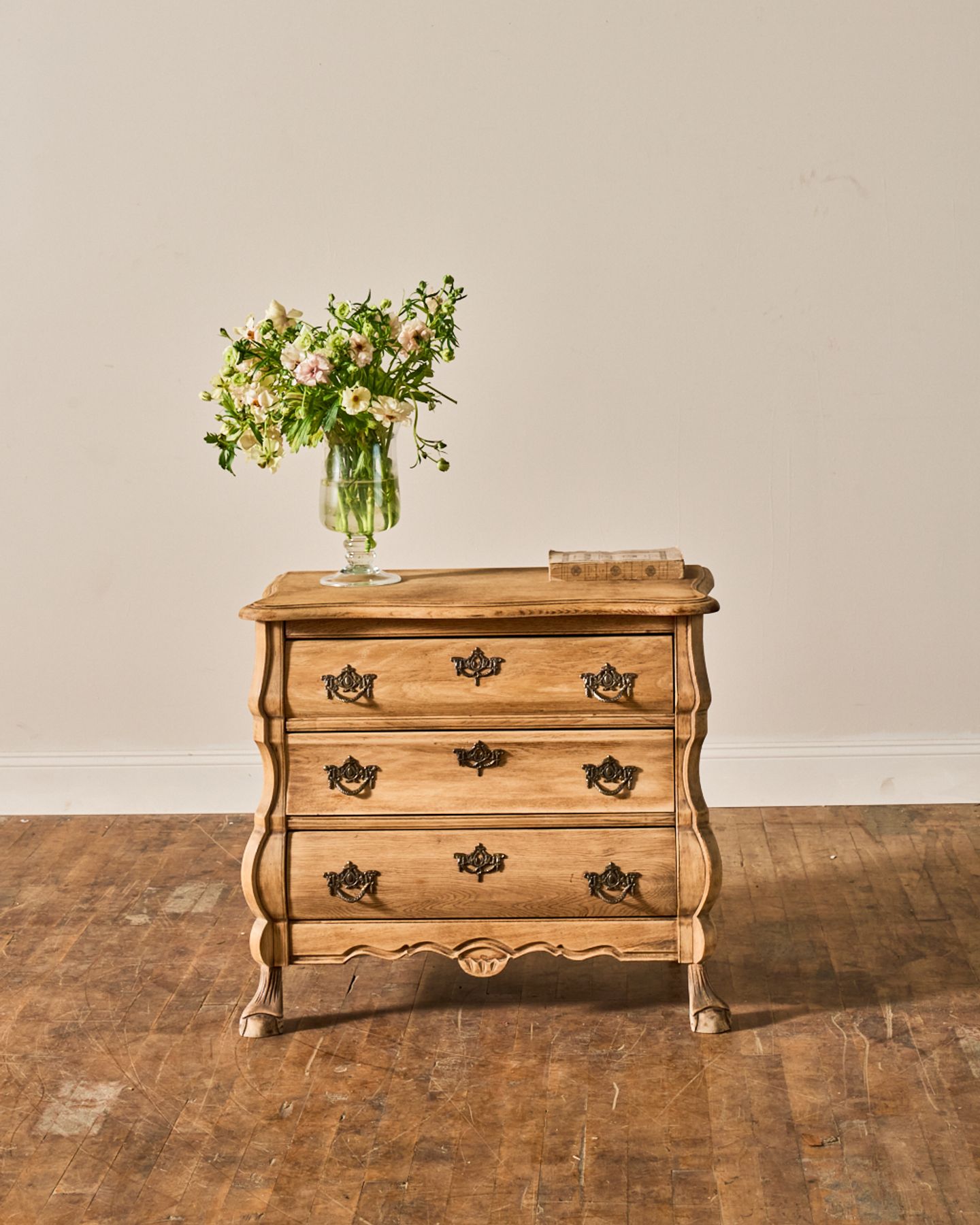 18th c. Dutch Dresser
