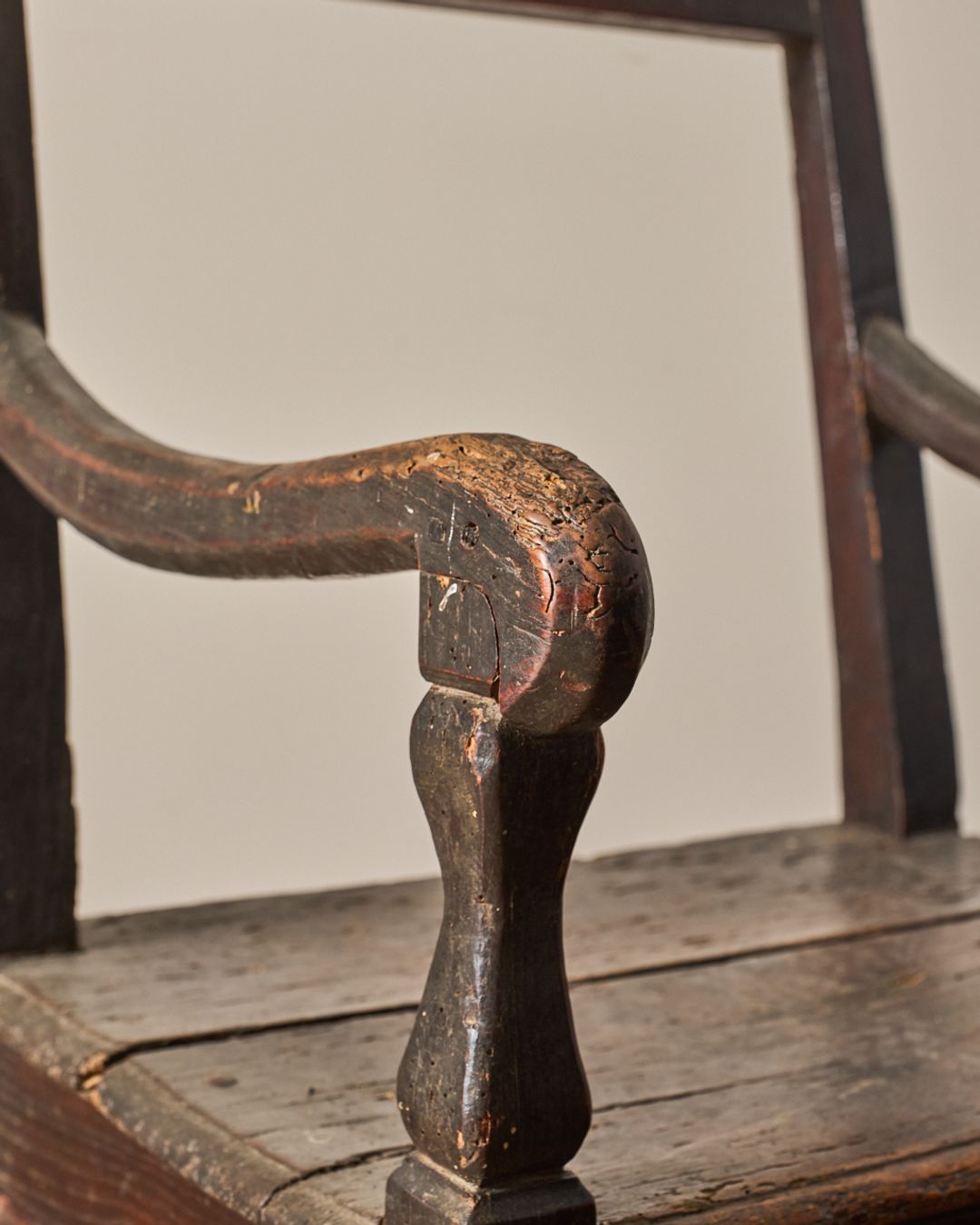 18th c. Salt Box Chair