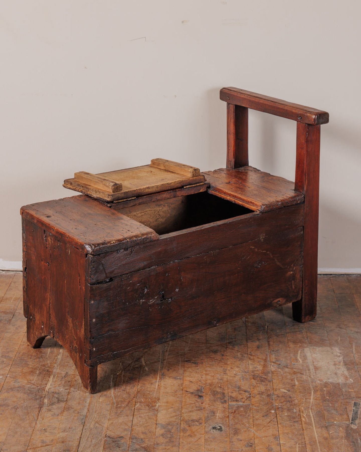 Rare Shoe Polishers Bench
