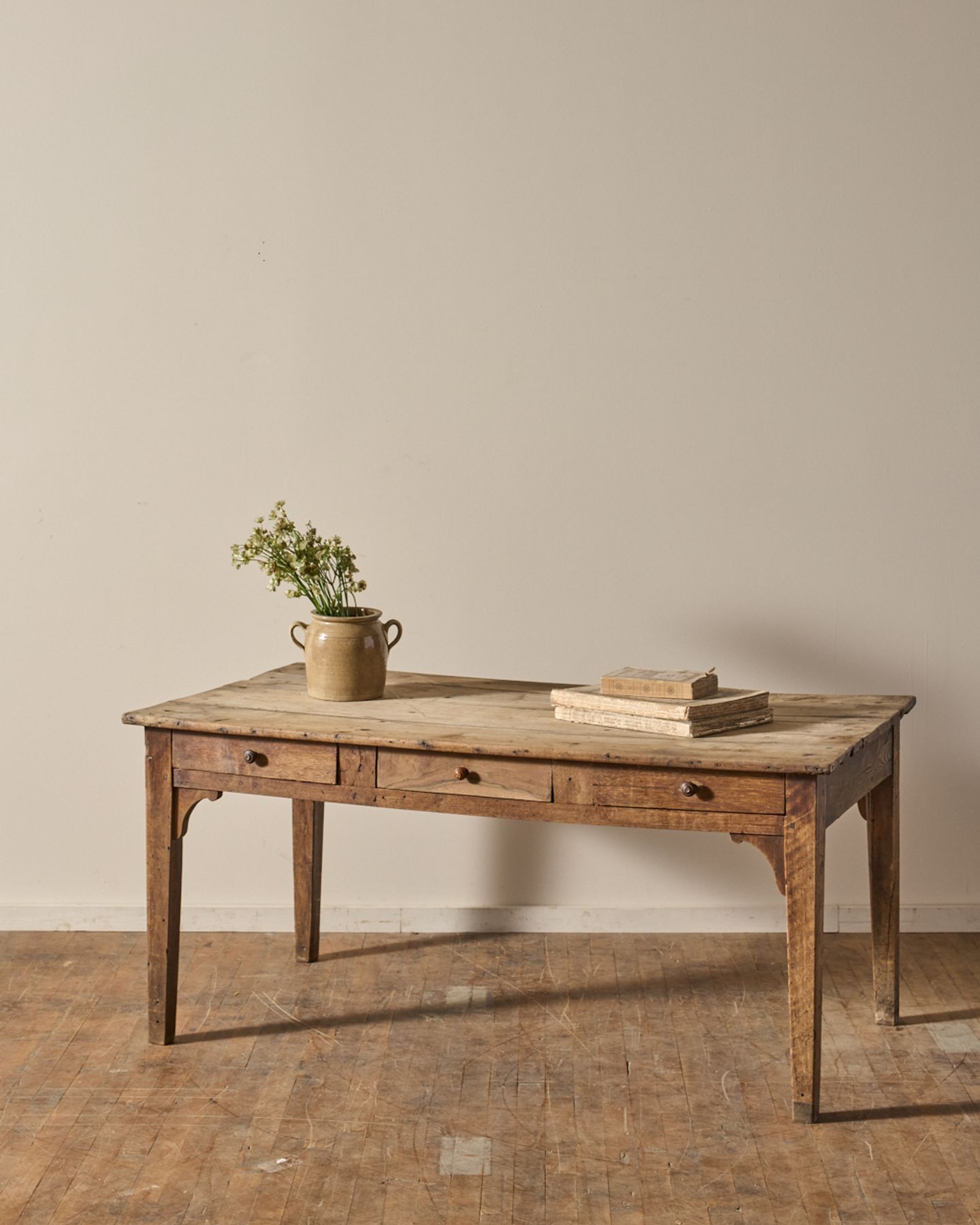French Farm Table