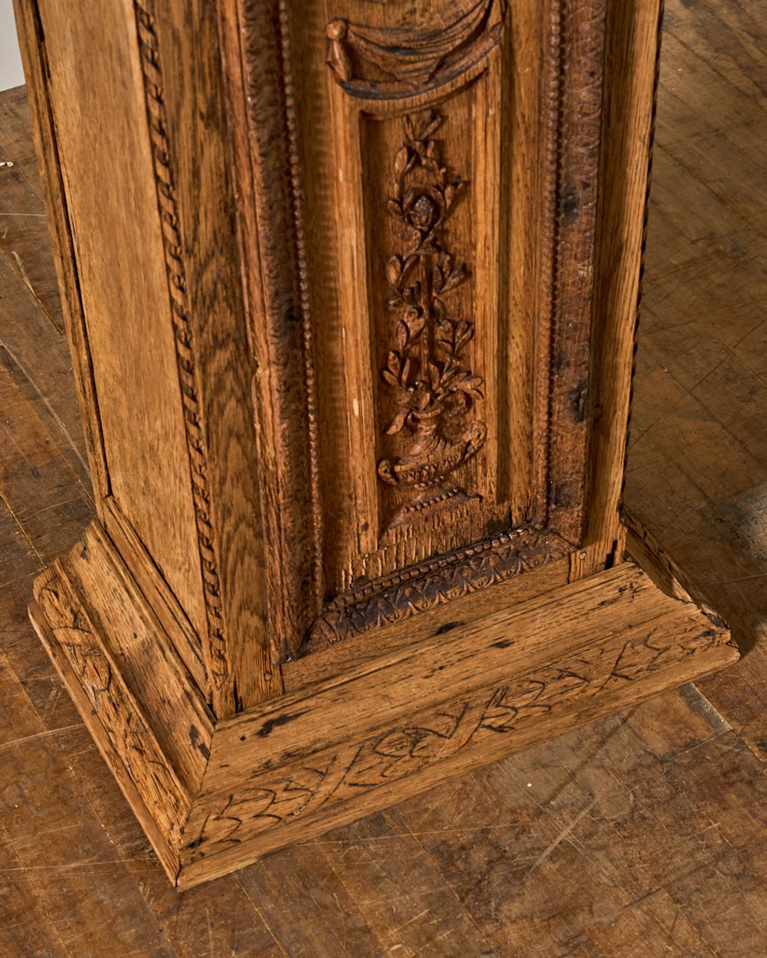 19th c. Oak Pedestal