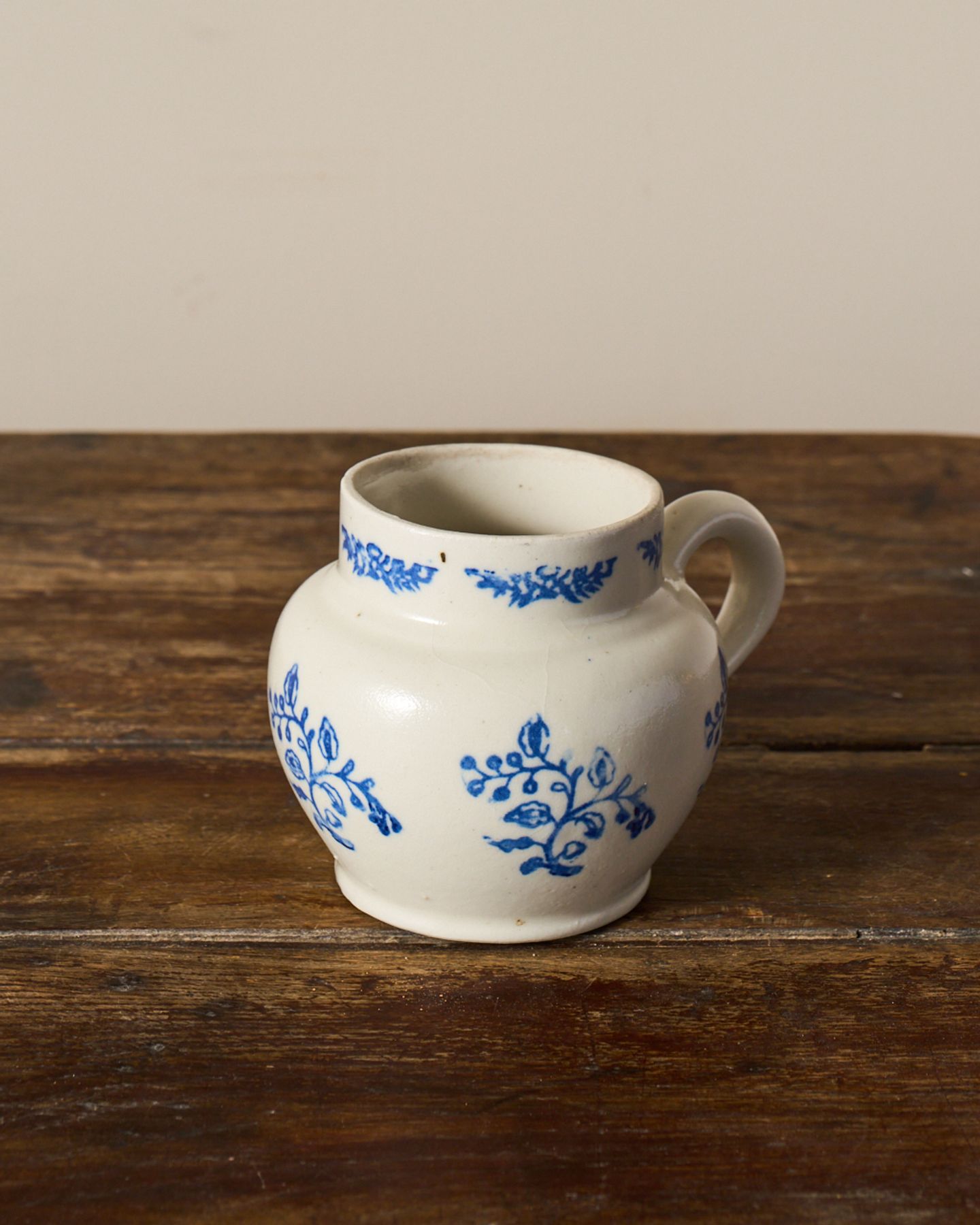 Saint Uze Milk Pot