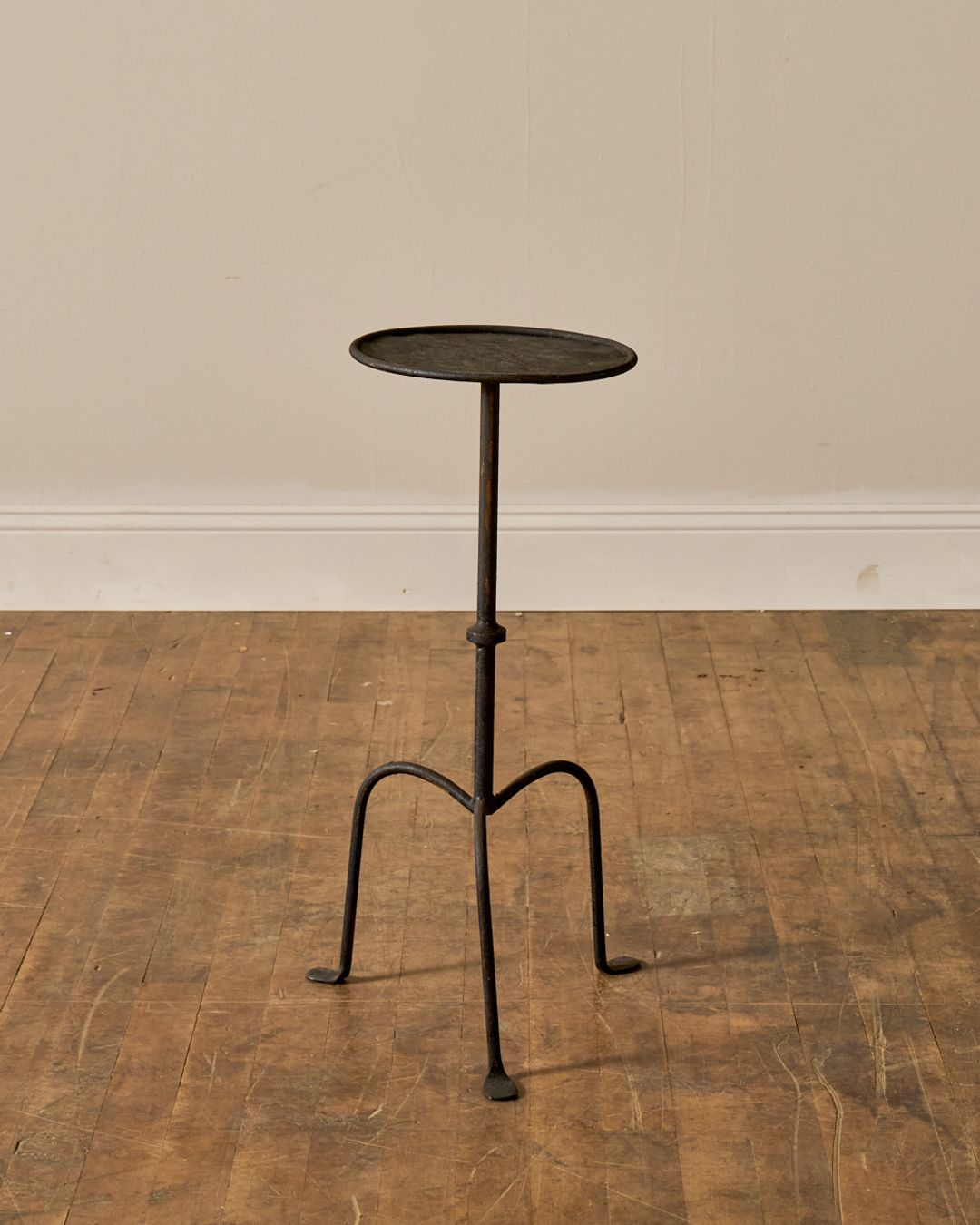 Spanish Martini Table