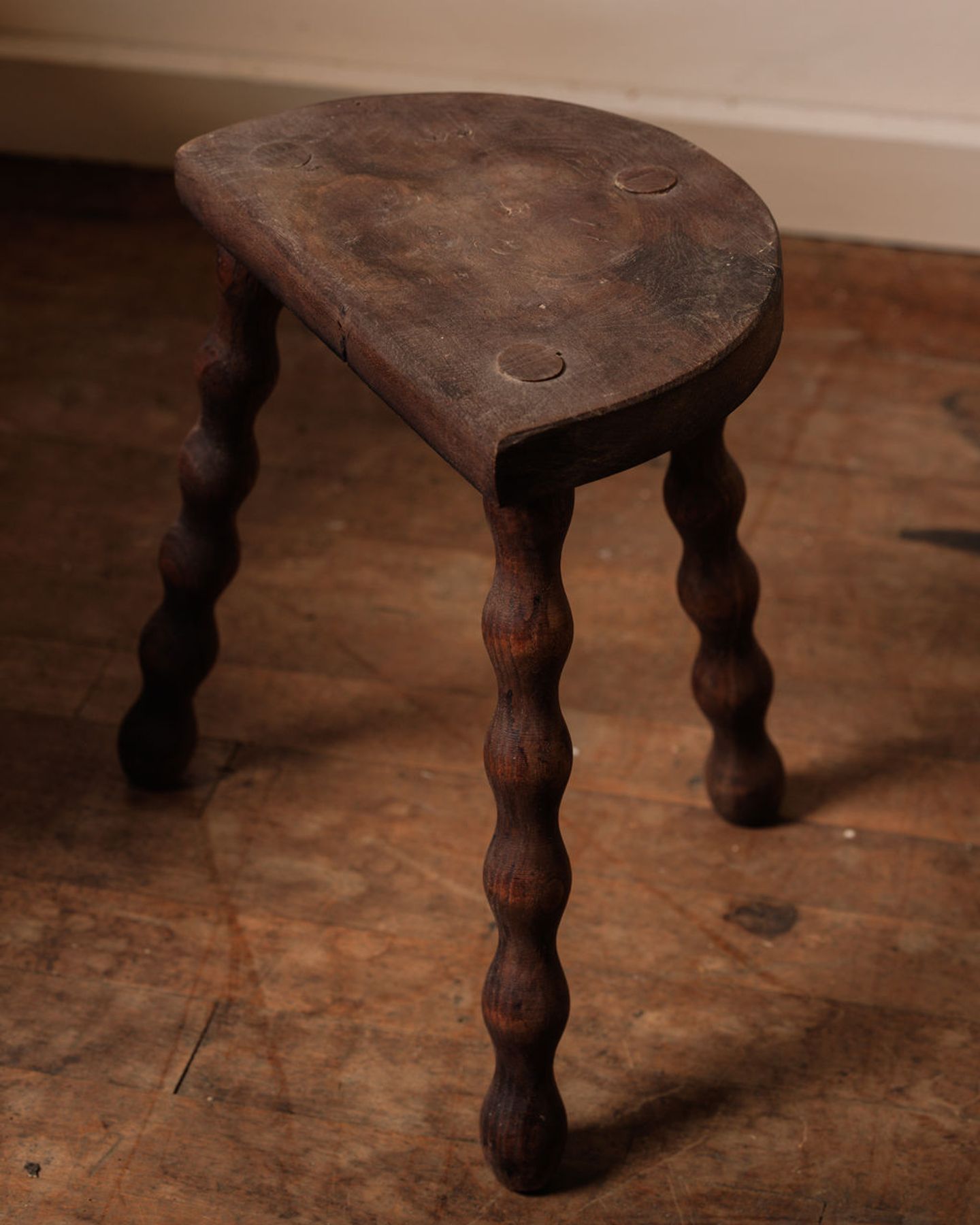 Demi Lune Bobbin Stool