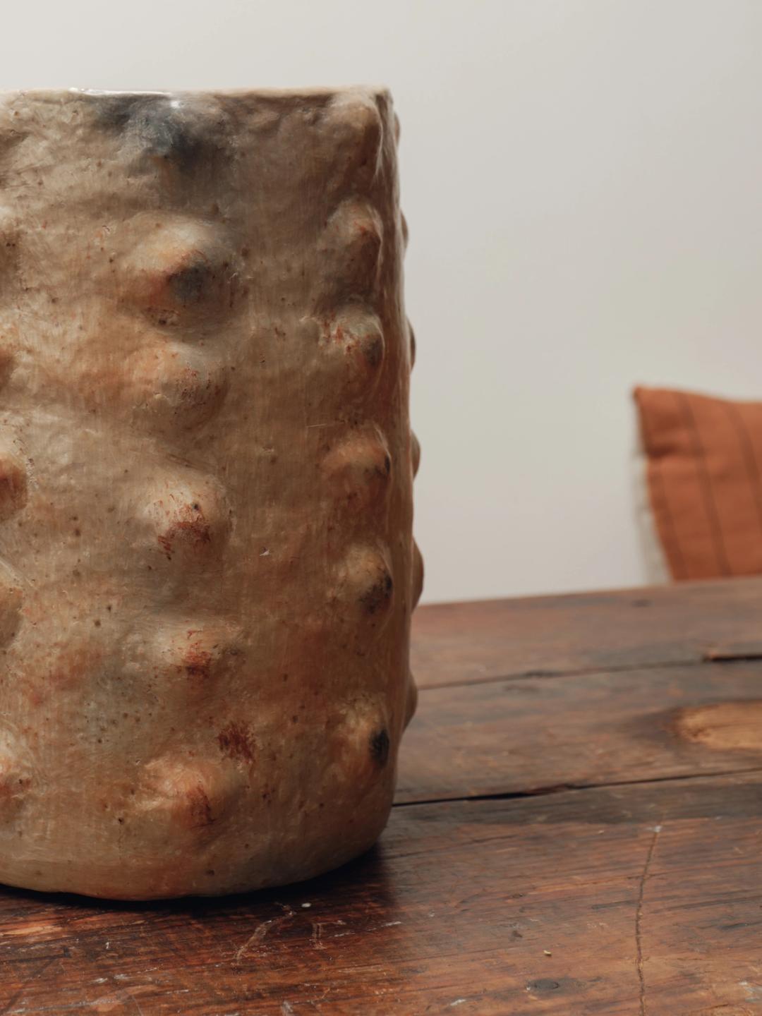 Gafsa Bumpy Pot