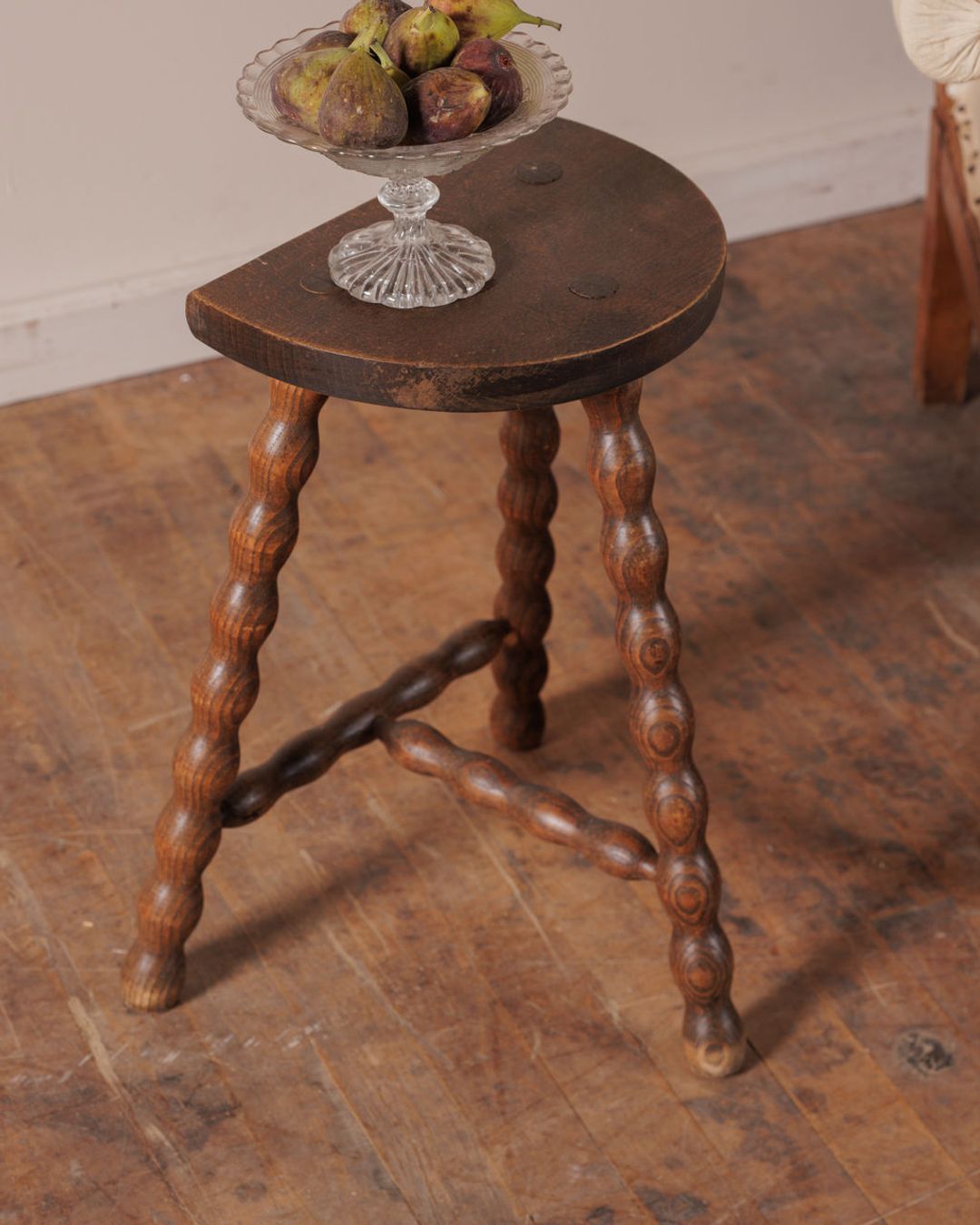 Demi Lune Stool