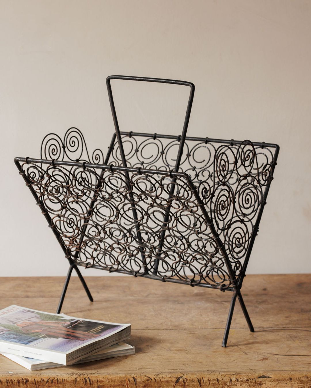 Scroll Work Magazine Rack