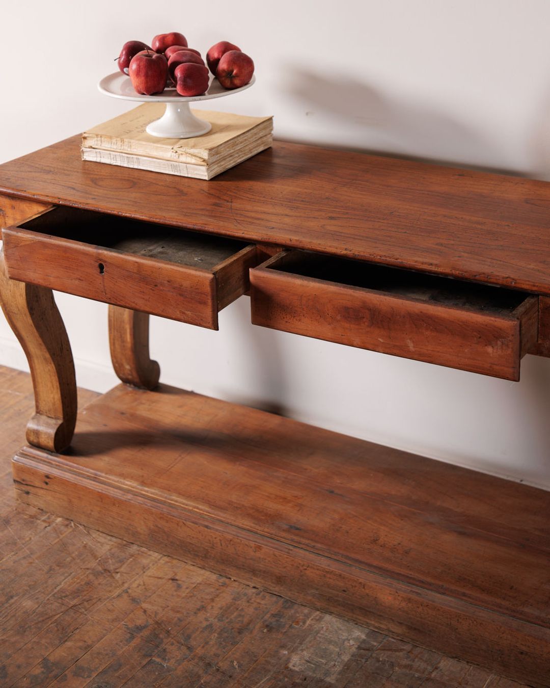 French Drapers Table