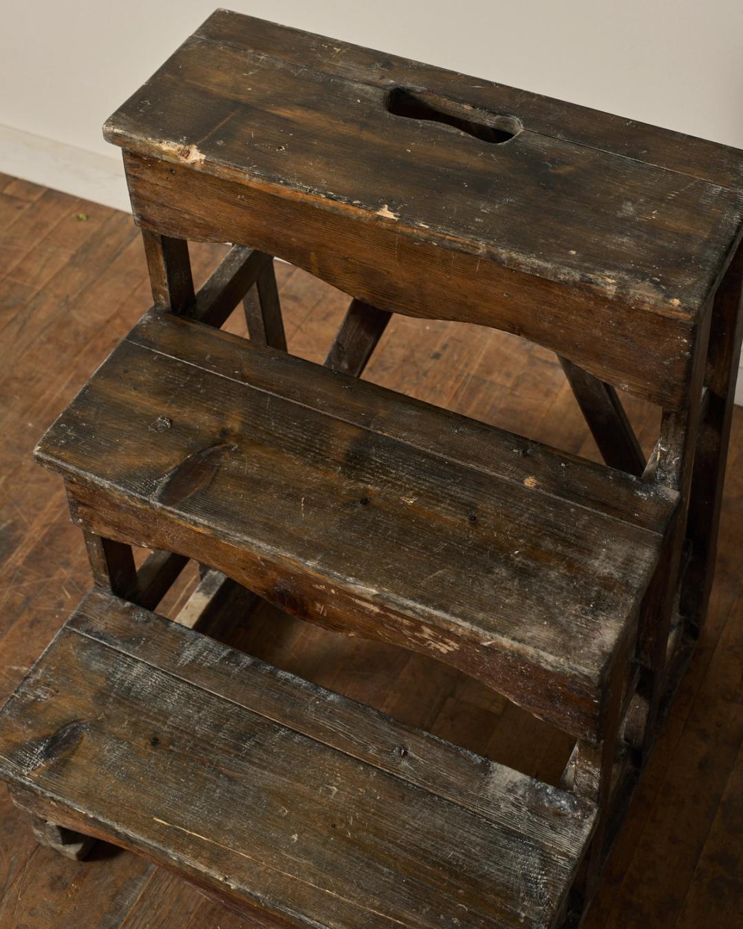 Italian Step Stool