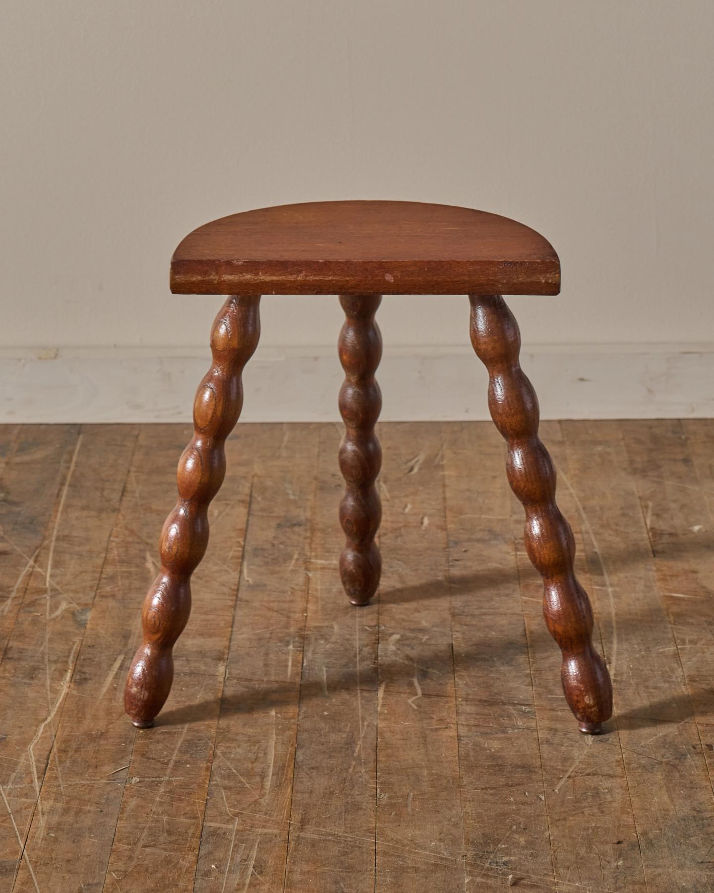 Demi Lune Bobbin Stool