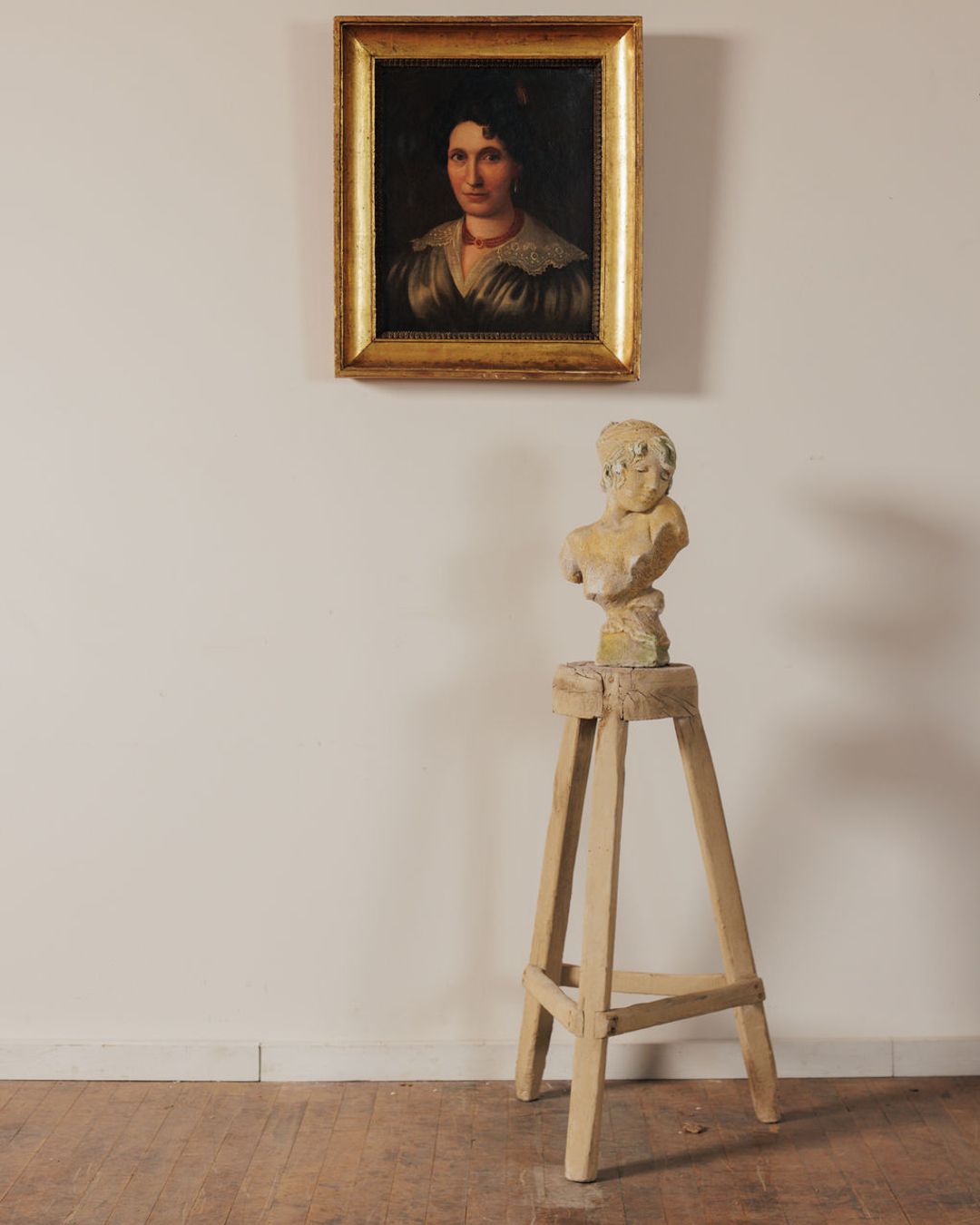 Spanish Primitive Stool