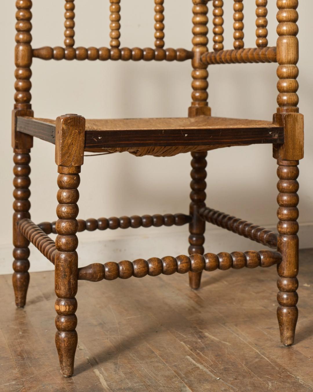 Bobbin Corner Chair