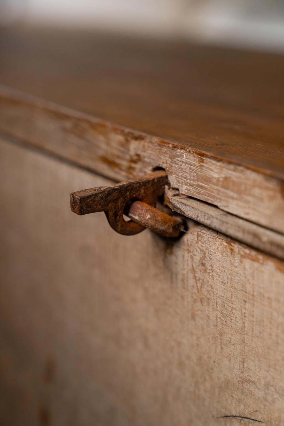 Oak Trunk Console