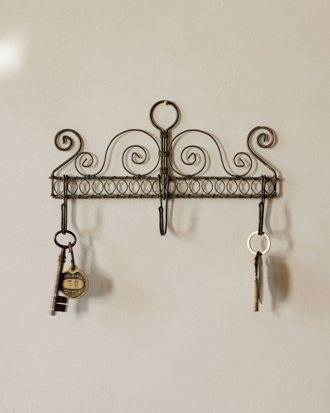 Scroll Work Key Rack