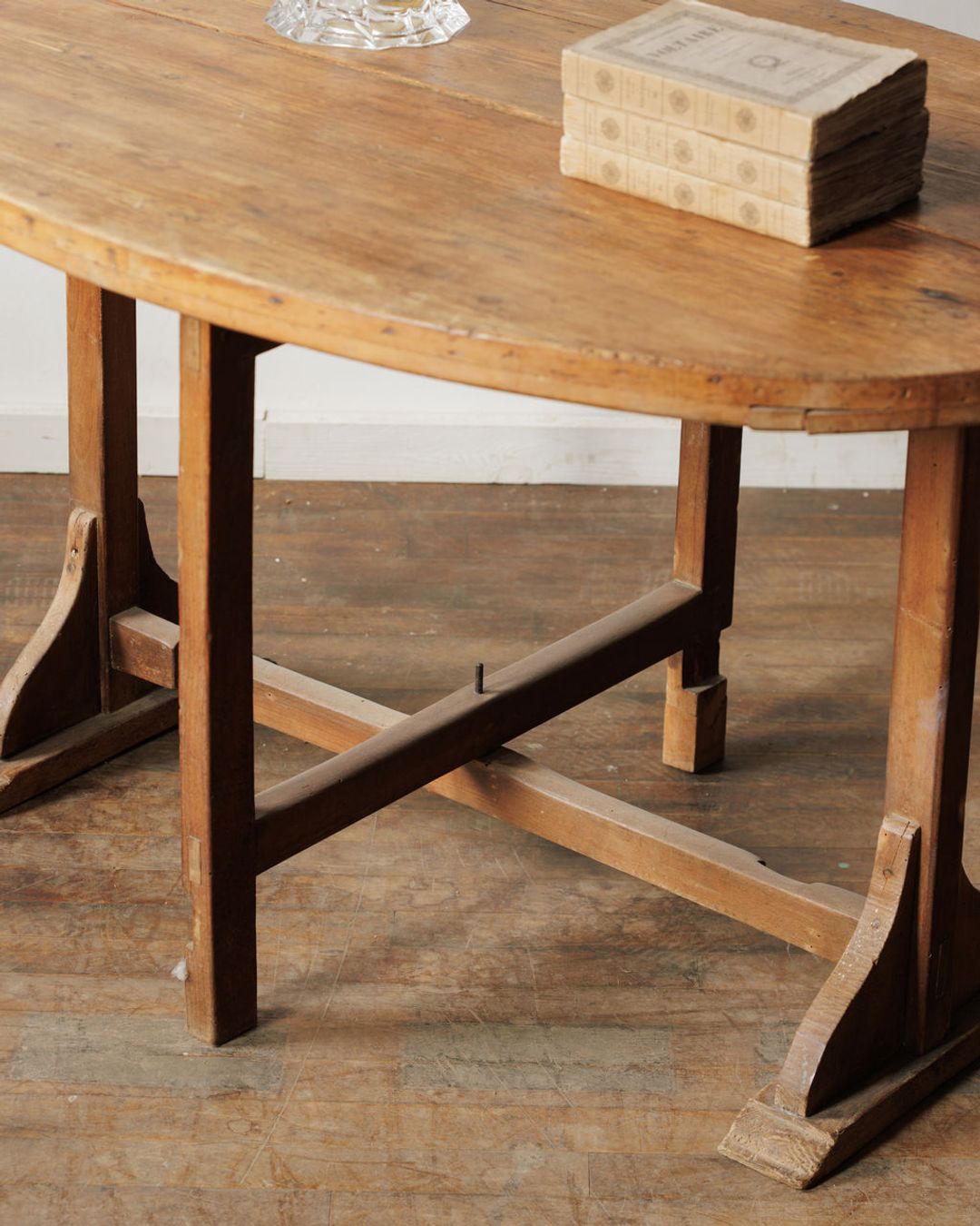 Oval Wine Tasting Table
