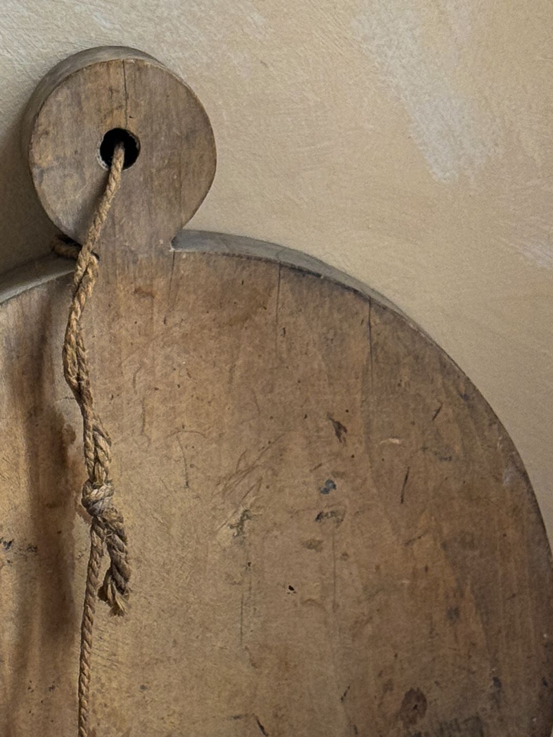 Antique Round Cutting Board