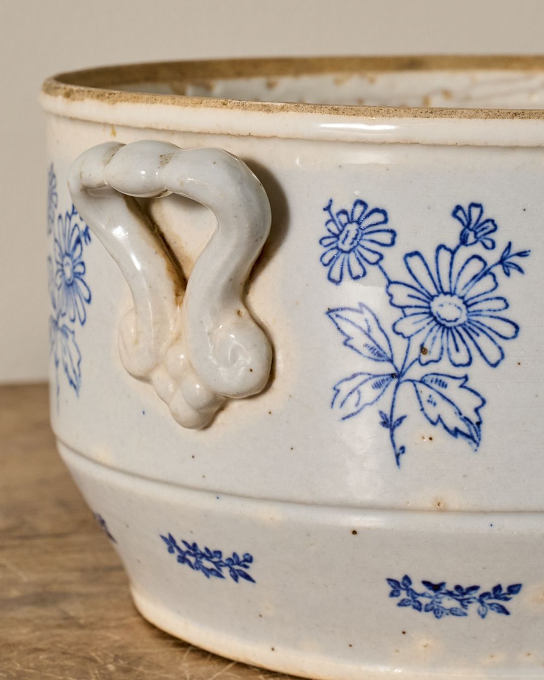 Saint Uze Tureen - II