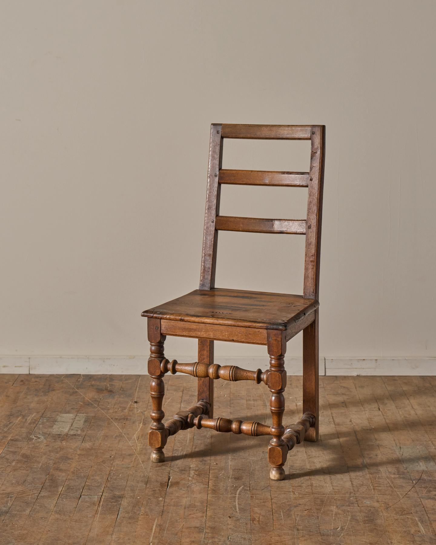 Lorraine Chair