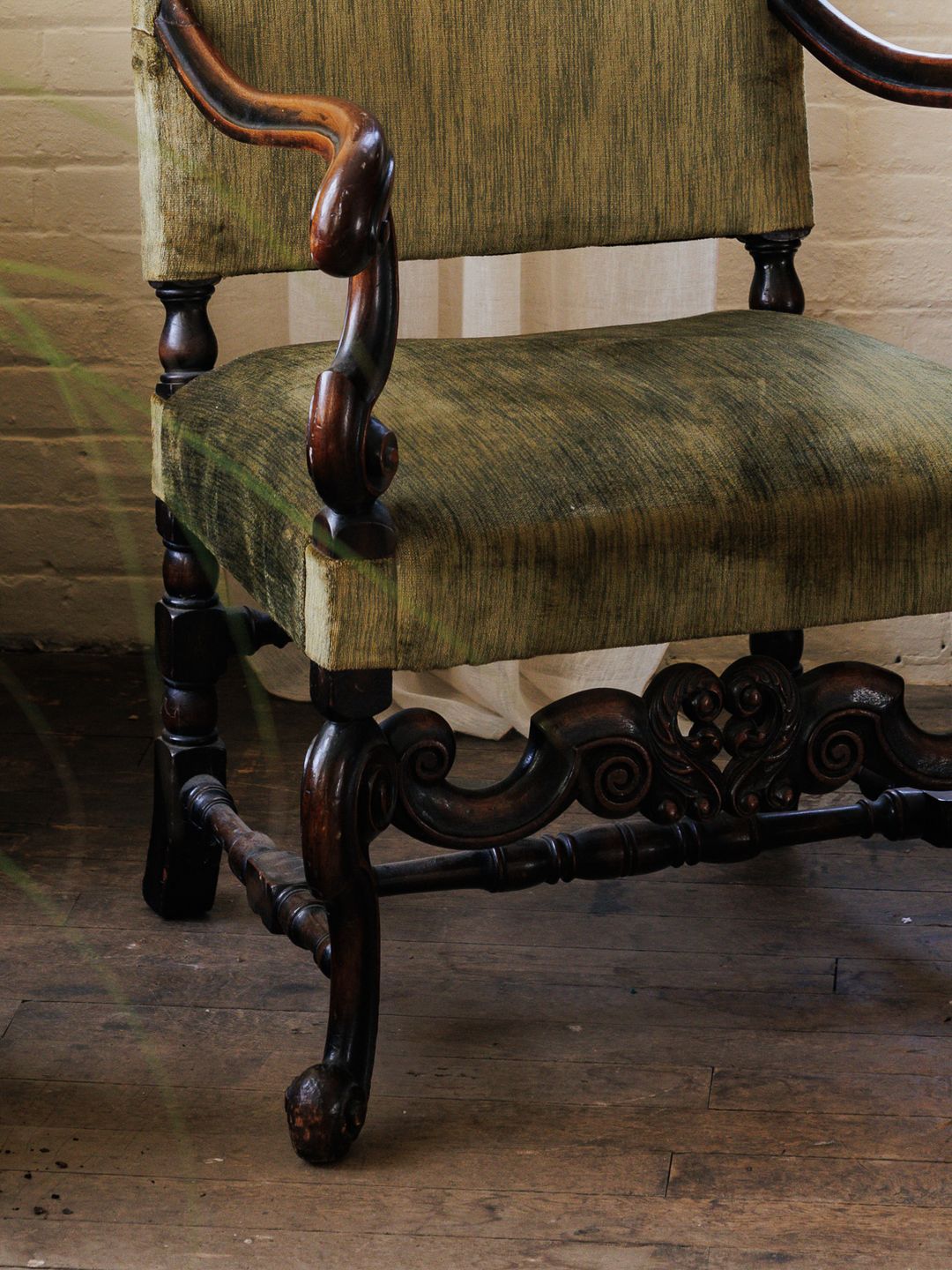 Tall Green Velvet Chair