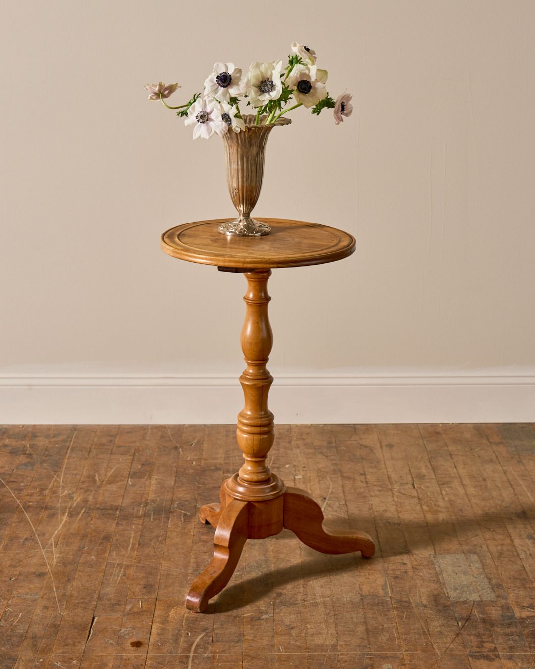 French Pedestal Table