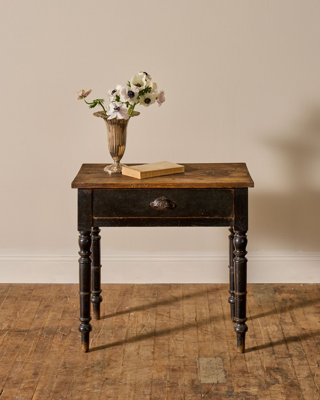 Petit French Side Table