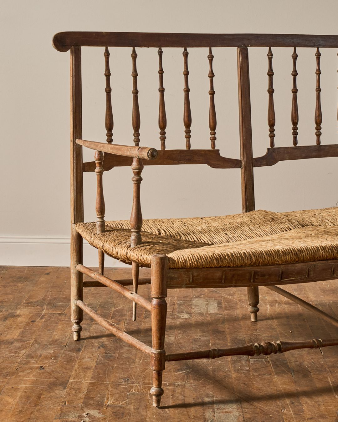 Provencal Rush Bench