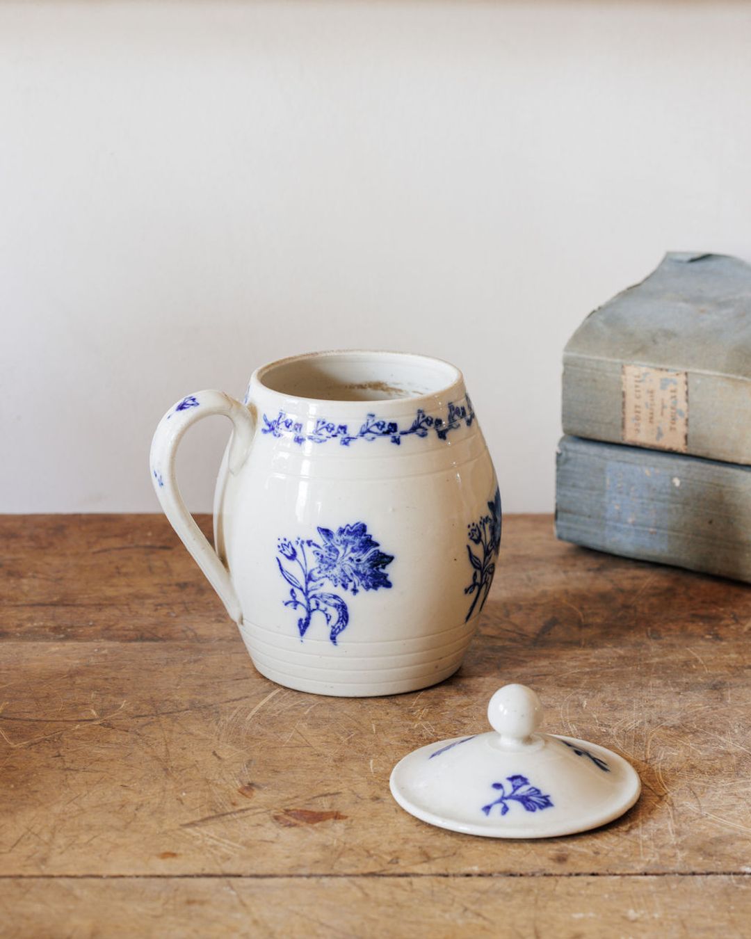 Saint Uze Sugar Pot