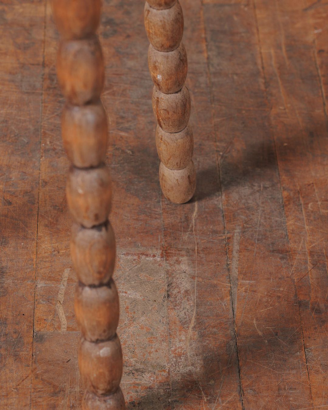 Demi-Lune Tripod Stool