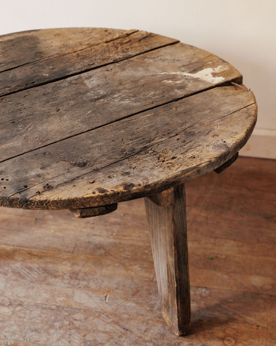 Round Romanian Farm Table - I