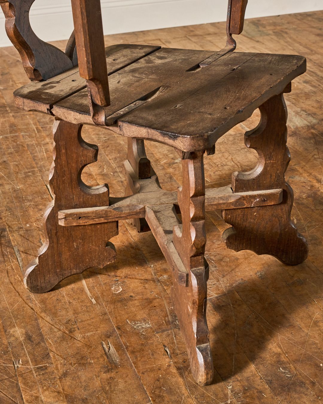Alps Armchair