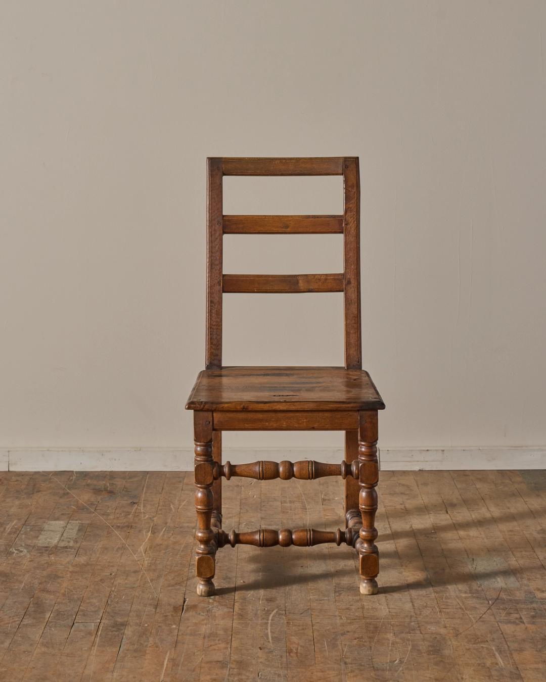Lorraine Chair