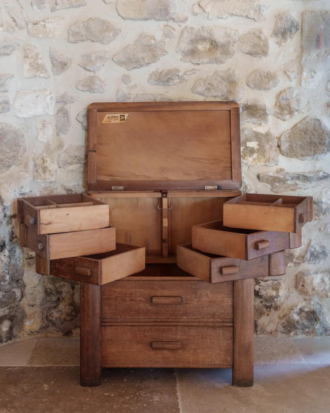 The Seamstress Dresser