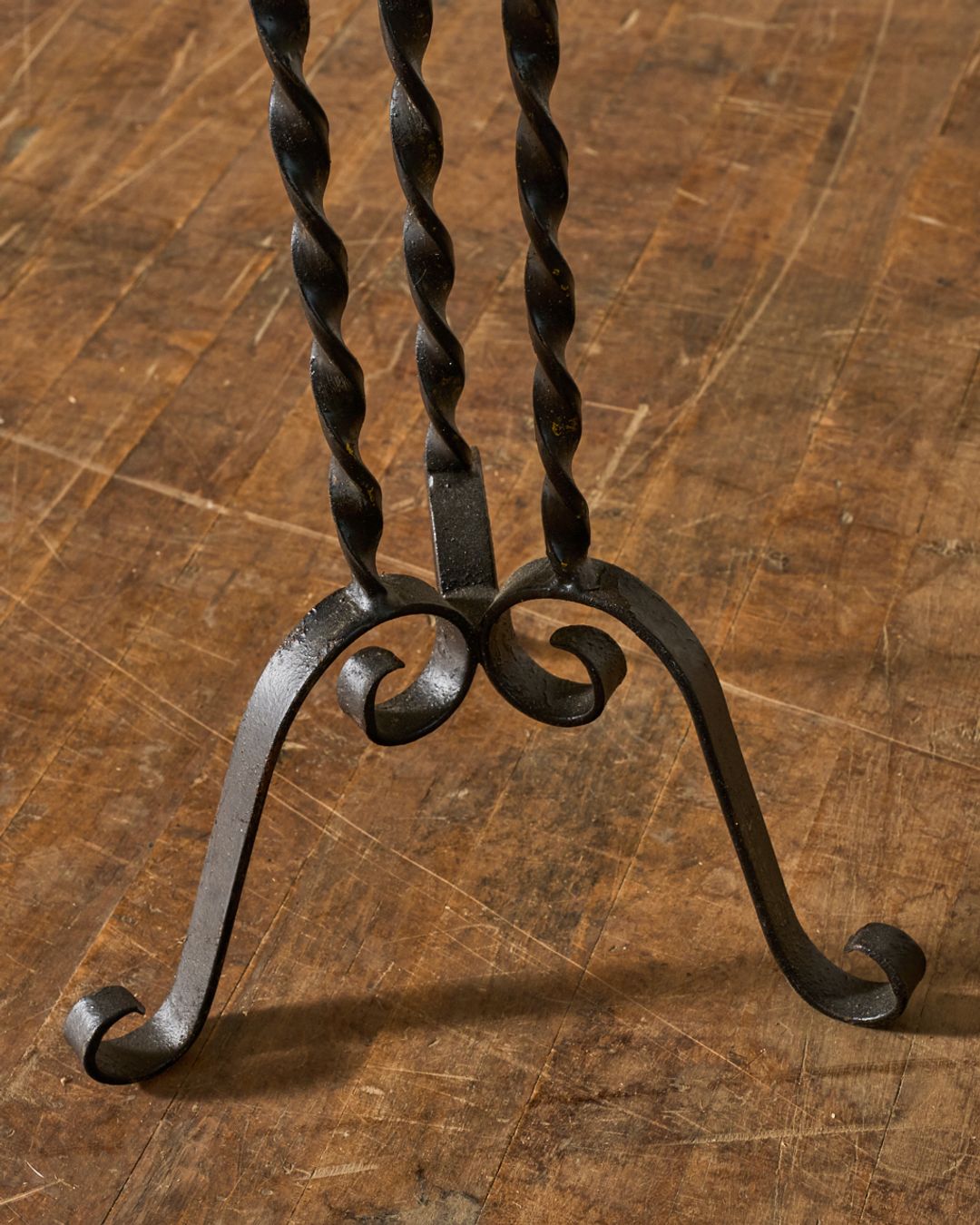Spanish Martini Table