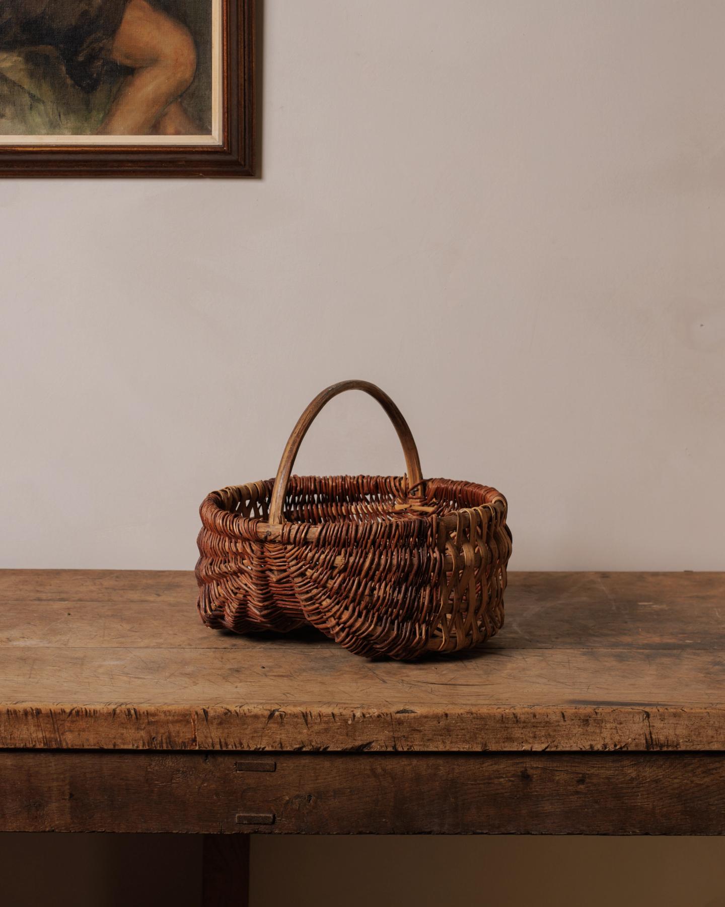 Round Berry Picking Basket