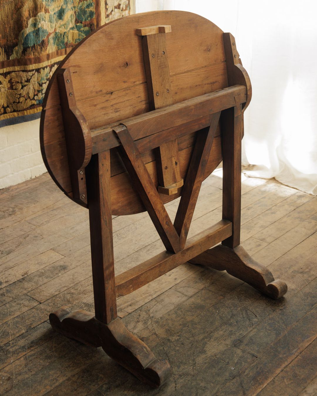 Oval Wine Tasting Table