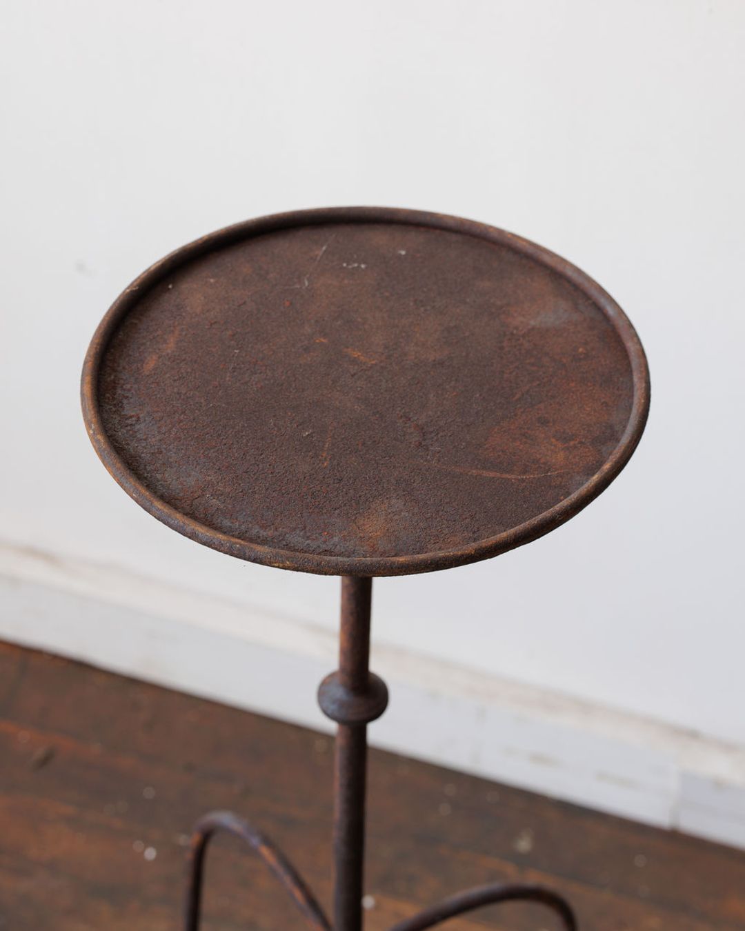 Spanish Martini Table