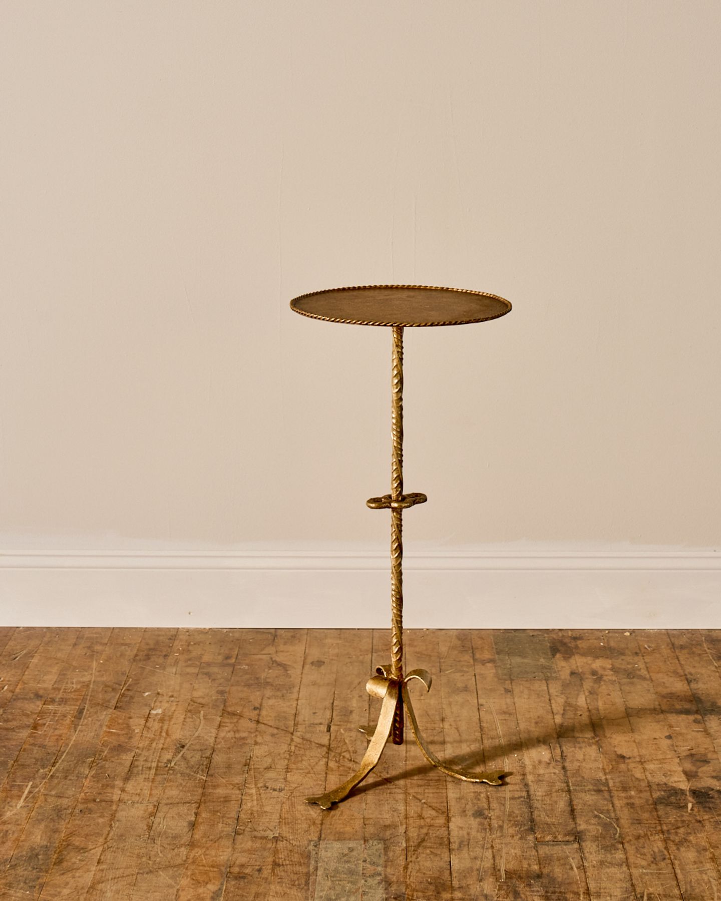 Spanish Martini Table