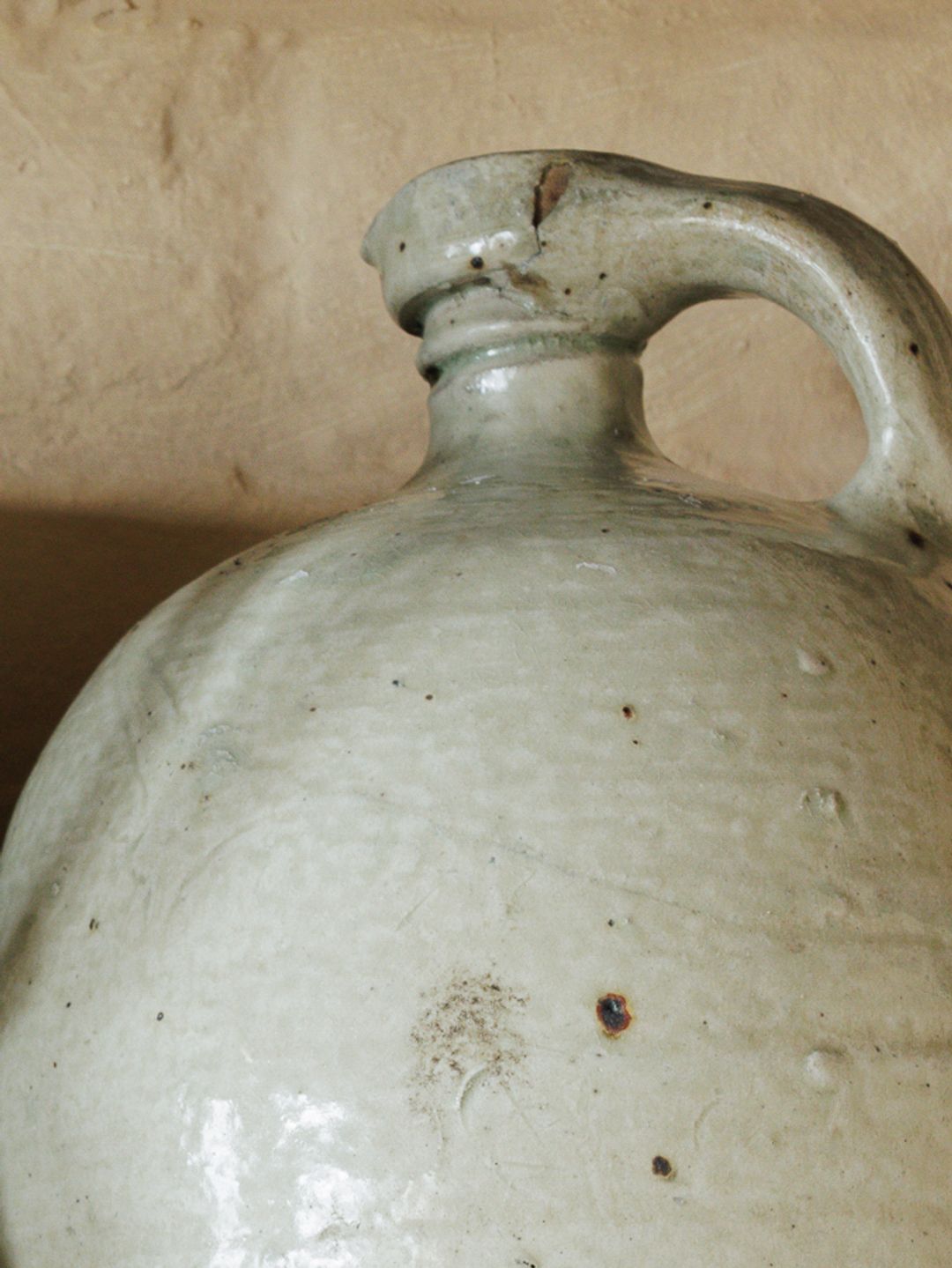 Ombre French Pinch Neck Vessel