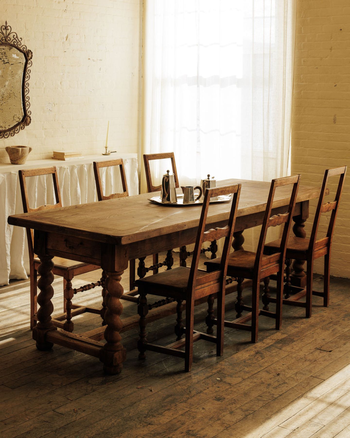 Oak Farm Table