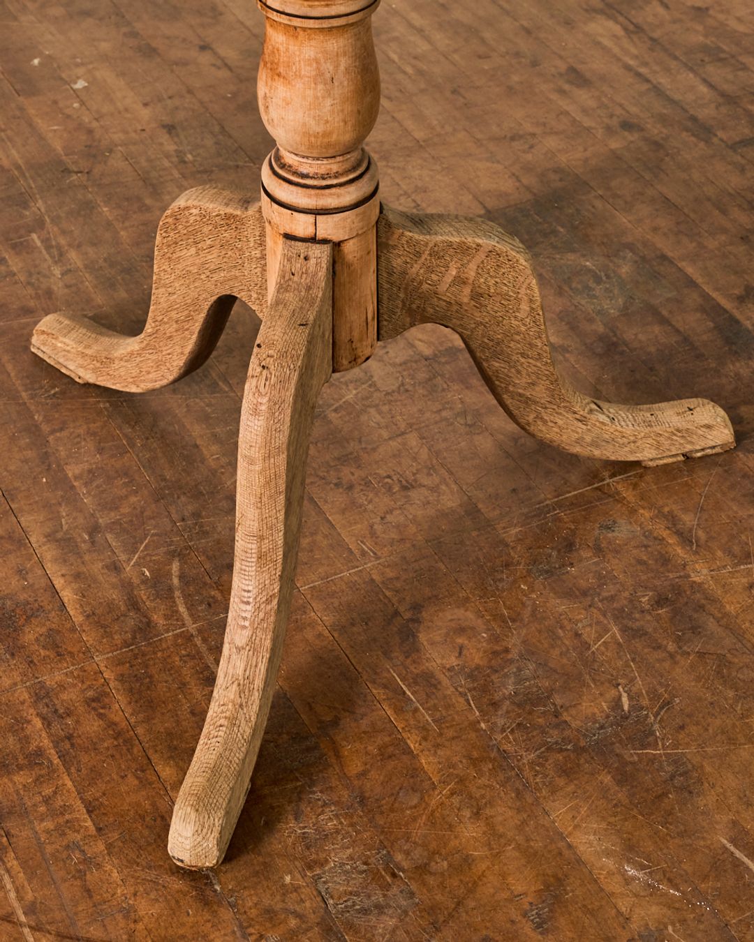 Oak Breakfast Table